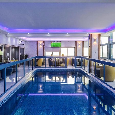 אג'מן Bareen Hotel מראה חיצוני תמונה